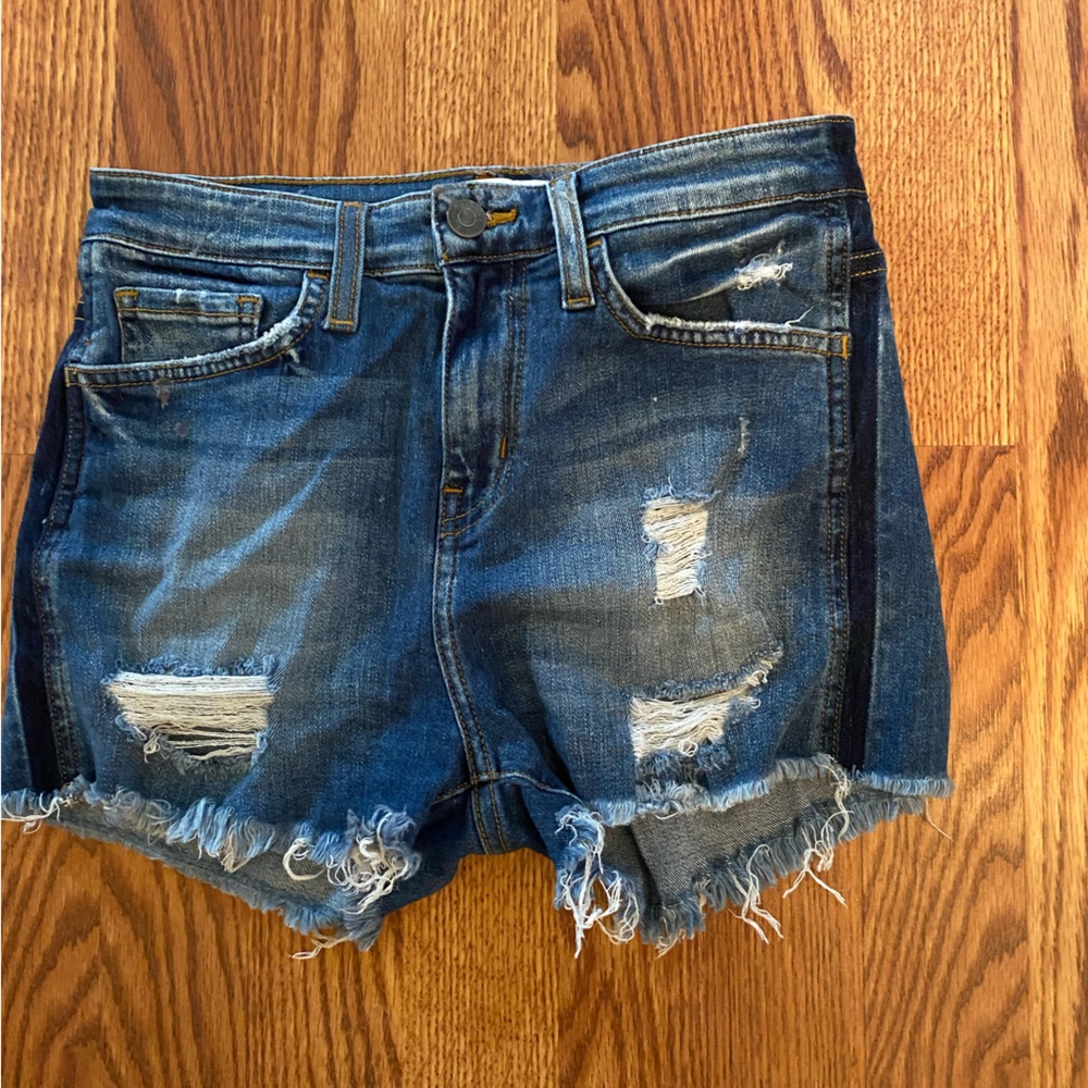 Flying monkey size 25 distressed denim shorts